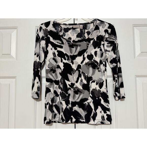 Chico's Easywear Black, White, and Gray Printed Top, Size 0 - Picture 1 of 4